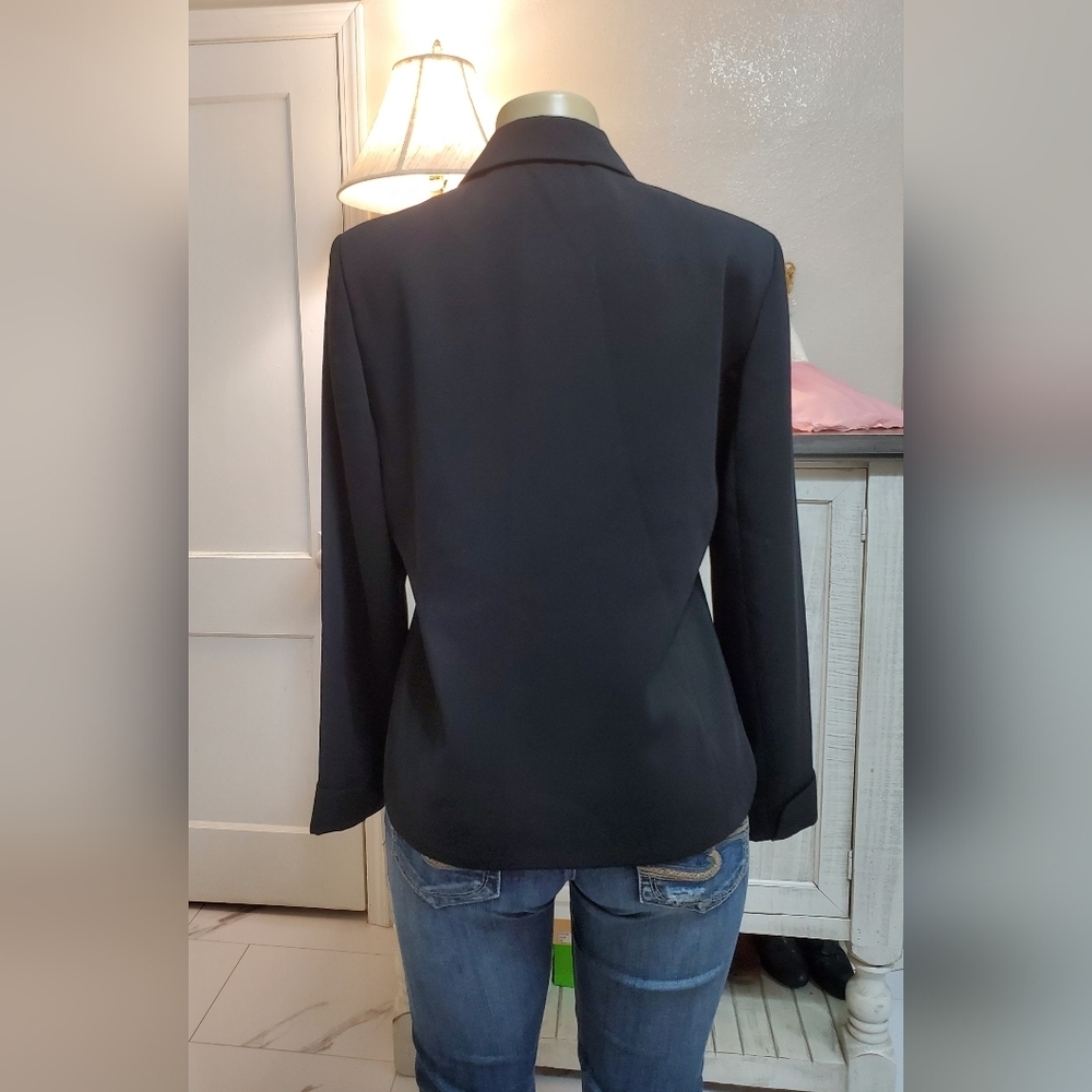 Women's Black Button-Up Jacket - Picture 3 of 7